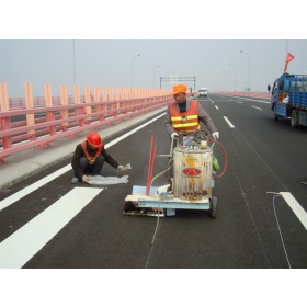 甘孜藏族自治州道路交通标线工程